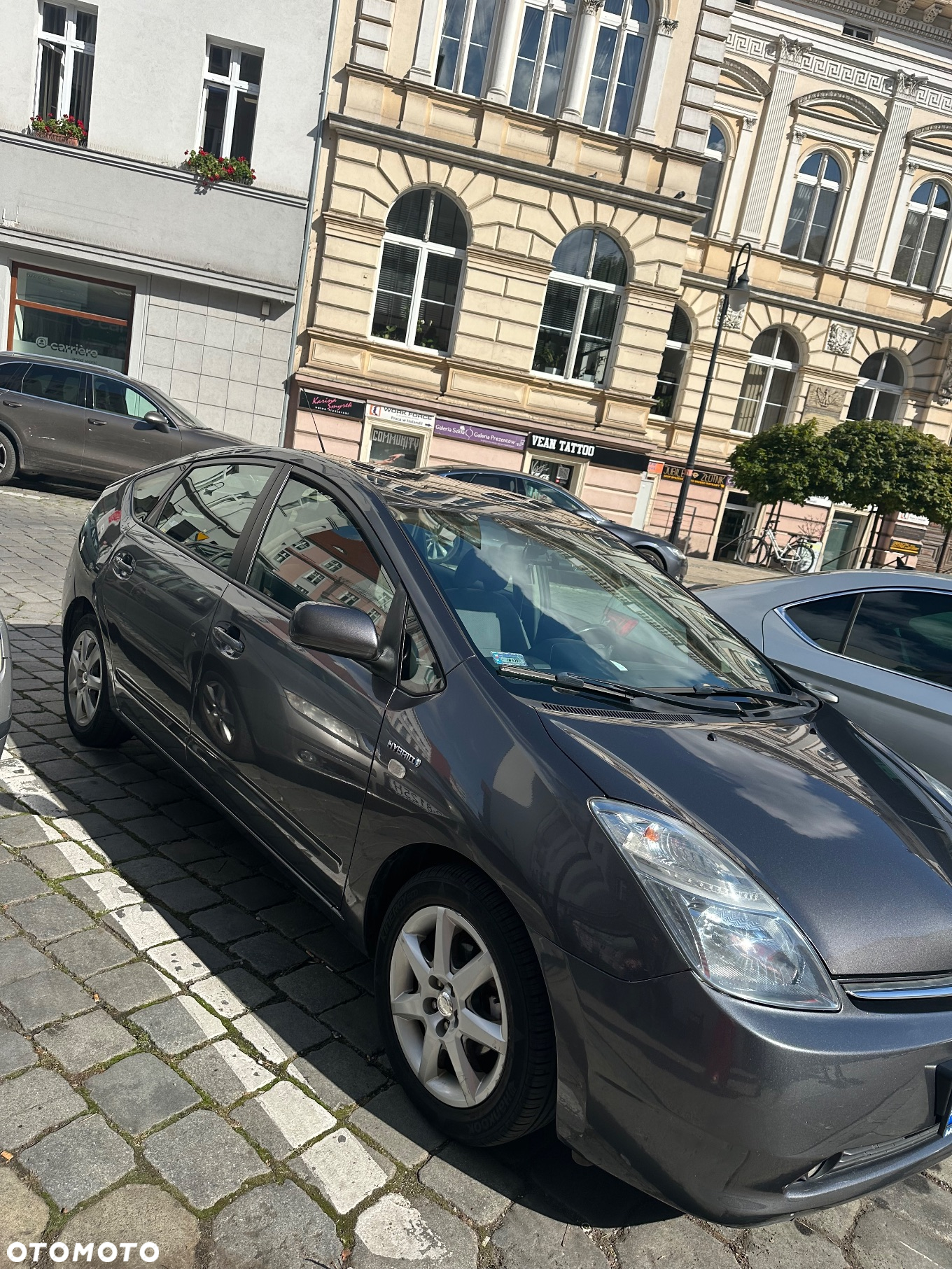 Toyota Prius - 12