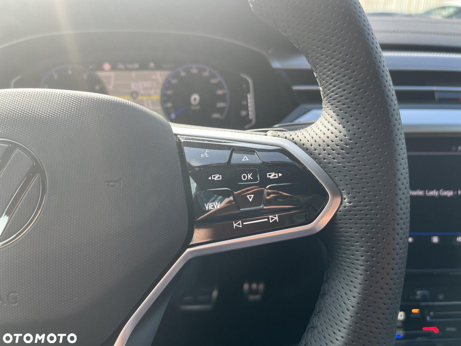 Volkswagen Arteon 2.0 TSI R-Line DSG - 16