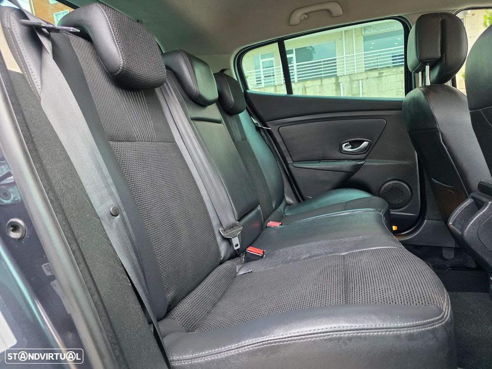 Renault Mégane 1.5 dCi Dynamique - 14