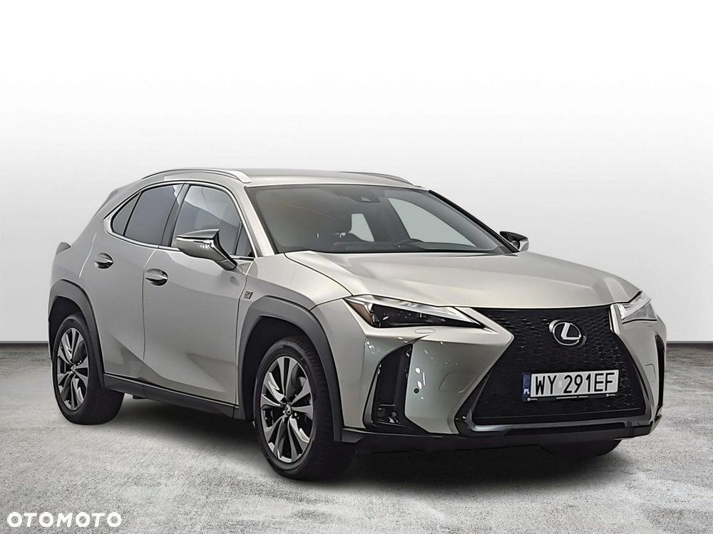 Lexus UX - 7