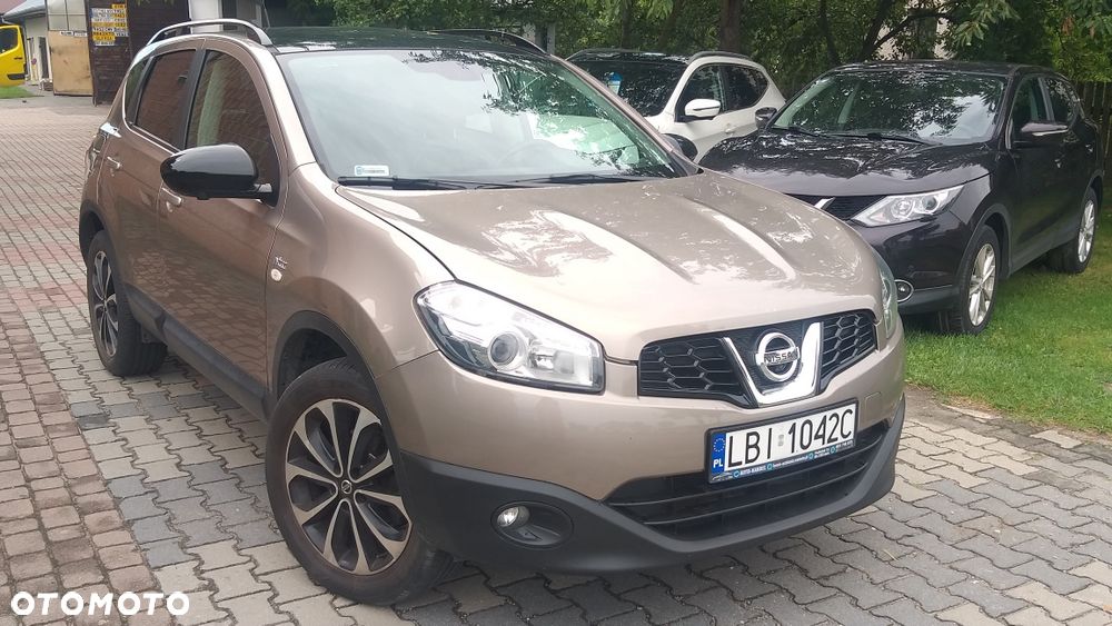 Nissan Qashqai - 1