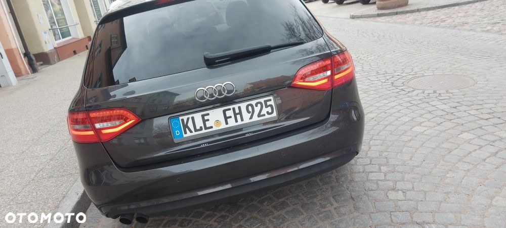 Audi A4 Avant - 14