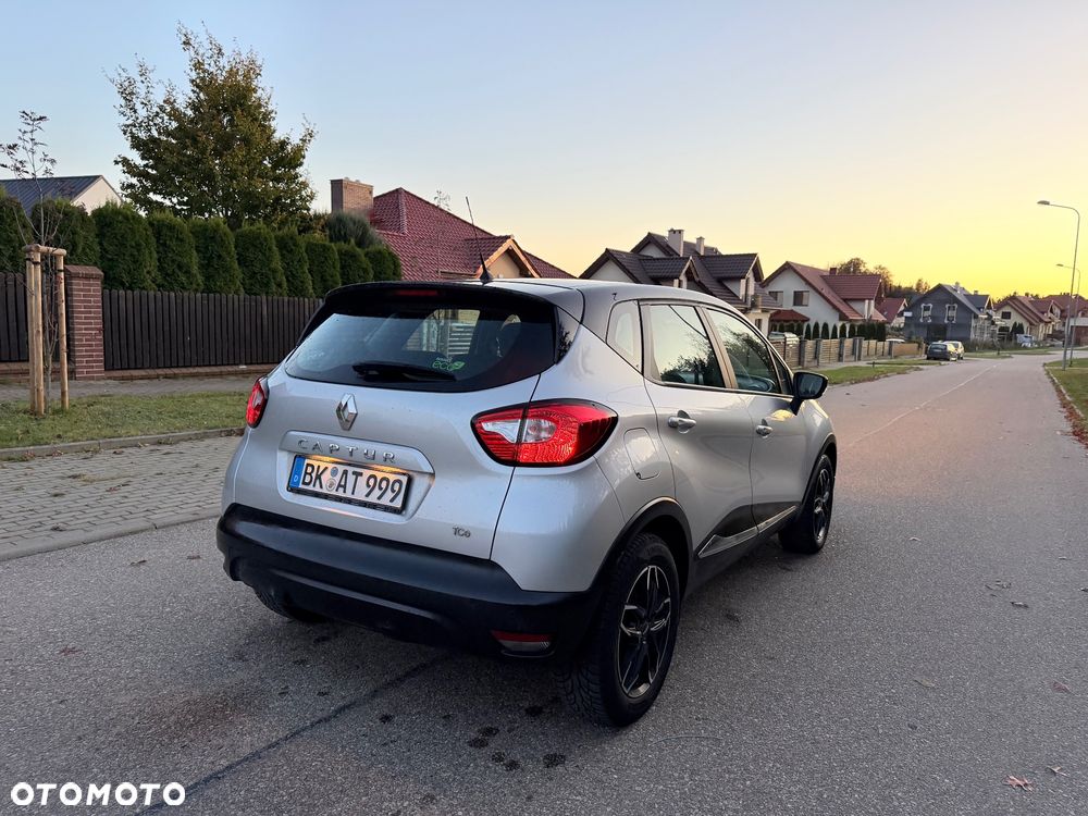 Renault Captur - 25