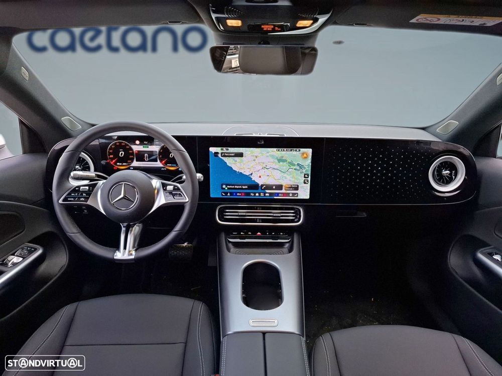 Mercedes-Benz CLA 220 - 12