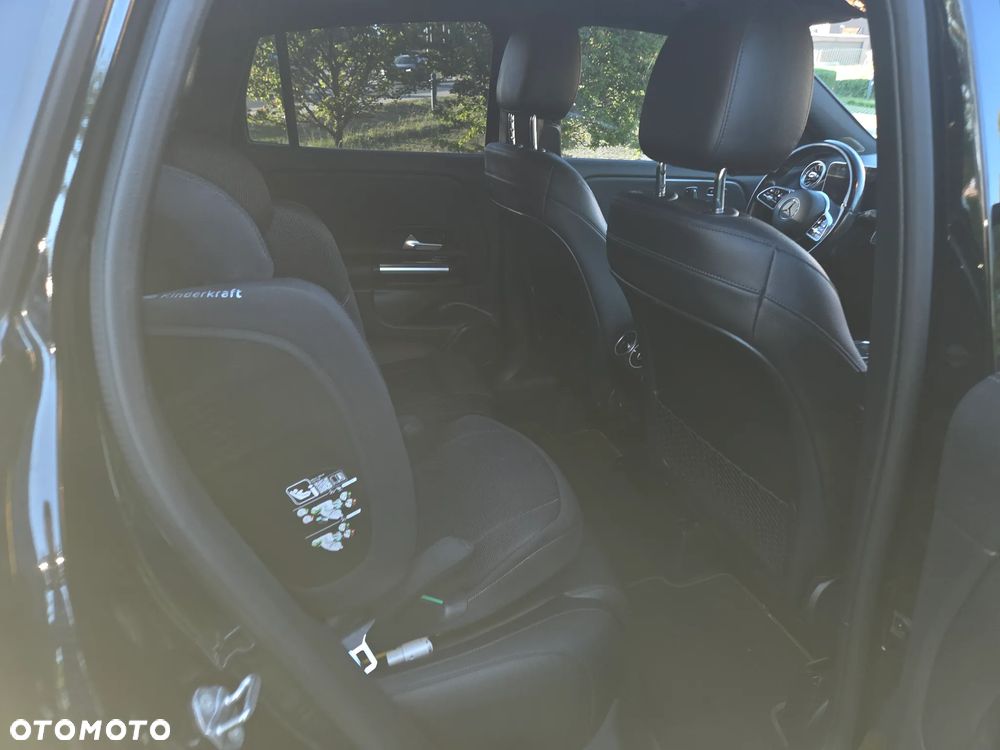 Mercedes-Benz GLA 250 8G-DCT Progressive - 13