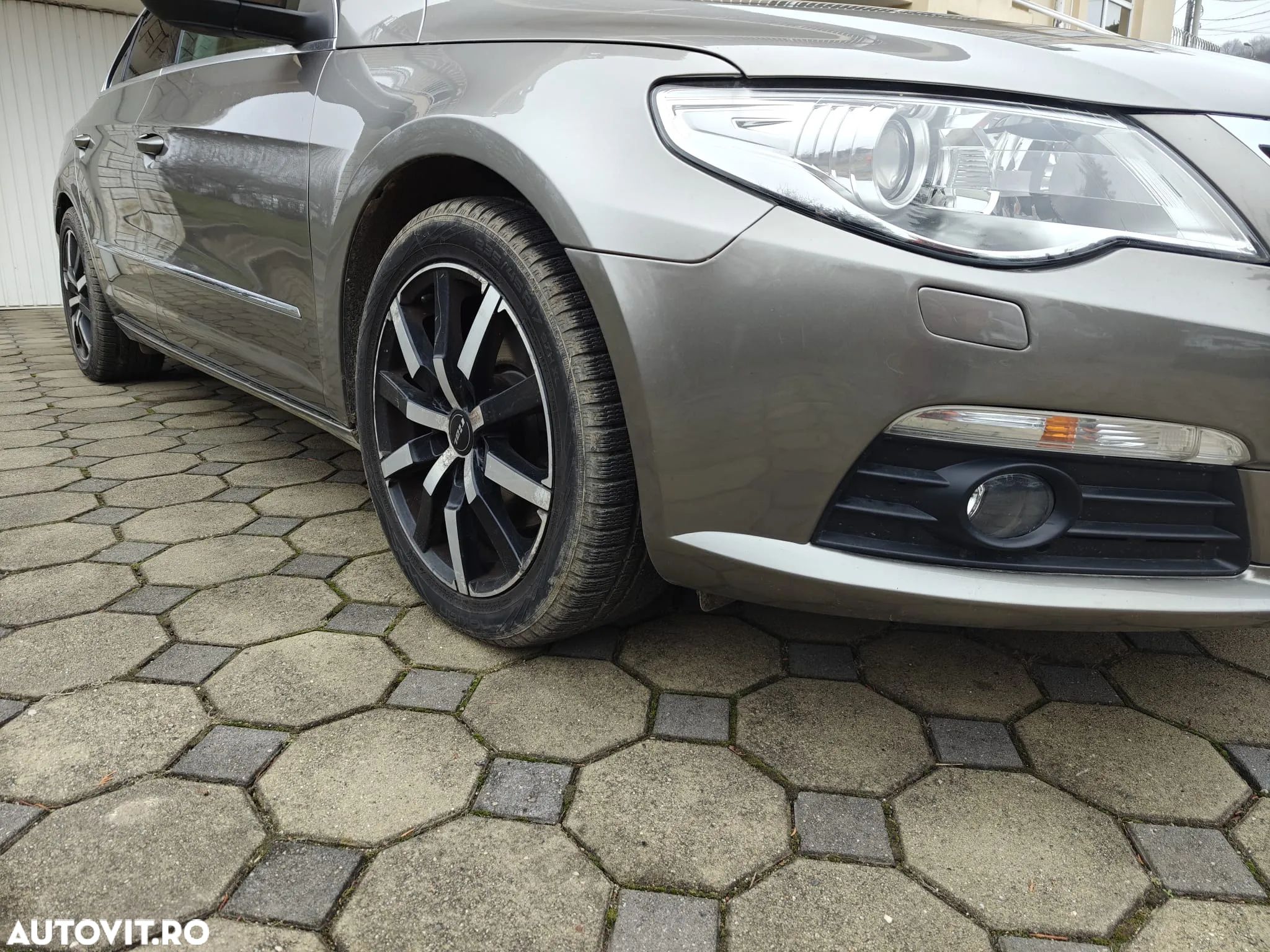 Volkswagen Passat CC 2.0 TDI - 1