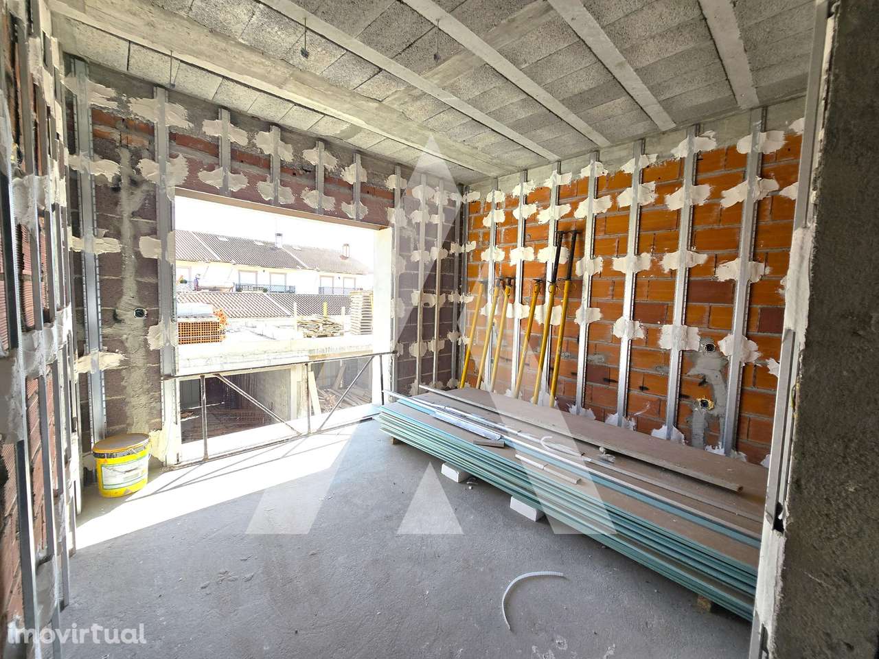 Moradia T3+1 geminada em construção na Vista Alegre – Ílhavo - Grande imagem: 5/20