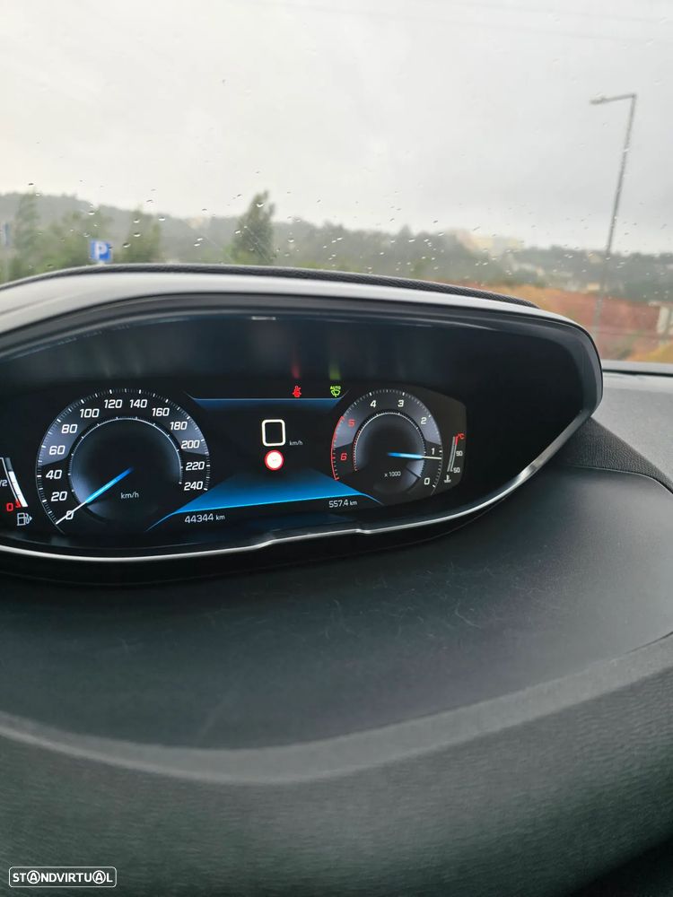 Peugeot 3008 1.5 BlueHDi Active Pack - 10