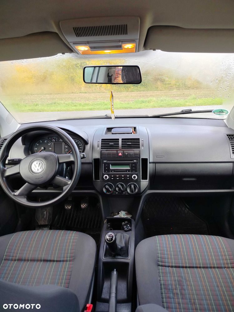 Volkswagen Polo - 7