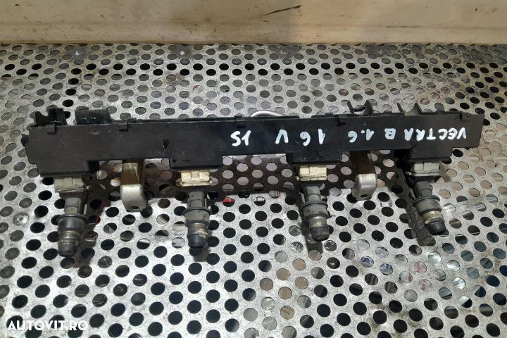 Rampa injectoare 09133177A Opel Vectra B [1995 - 1999] wagon 5-usi 1. - 1