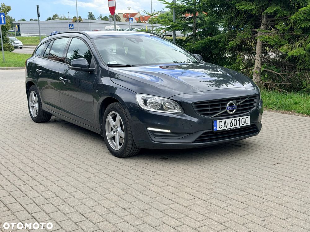 Volvo V60 D2 Drive-E Kinetic - 3
