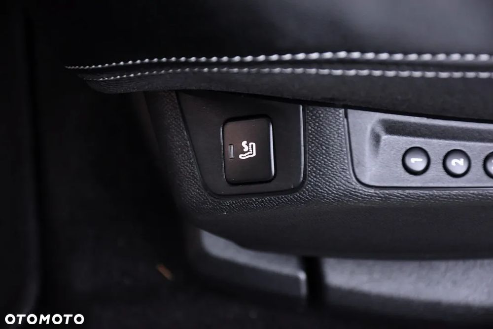 Peugeot 5008 BlueHDI 130 EAT8 Allure Business-Paket - 32