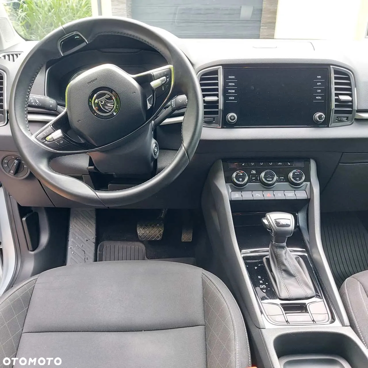 Skoda Karoq 1.5 TSI ACT 4x2 Ambition DSG - 6
