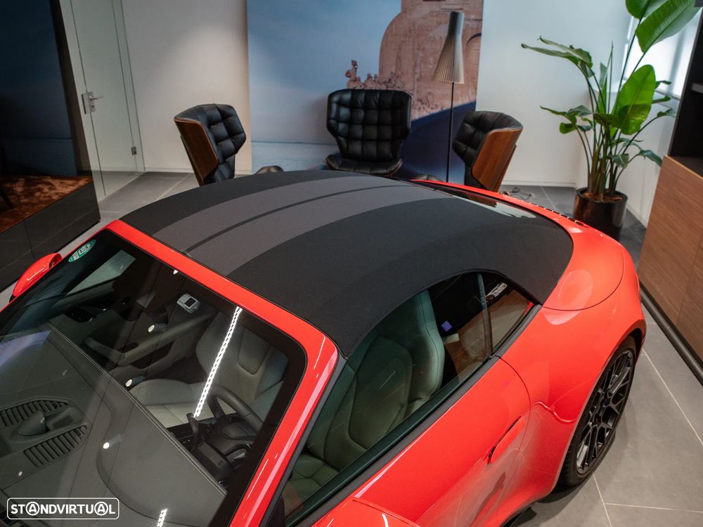 Porsche 911 (992) Carrera 4S PDK - 18