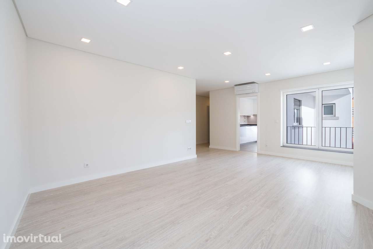 Viva no Coração de Cascais: Deslumbrante Apartamento T2 com Suite, Var - Grande imagem: 2/27