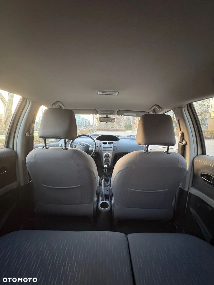 Toyota Yaris 1.33 Luna - 6