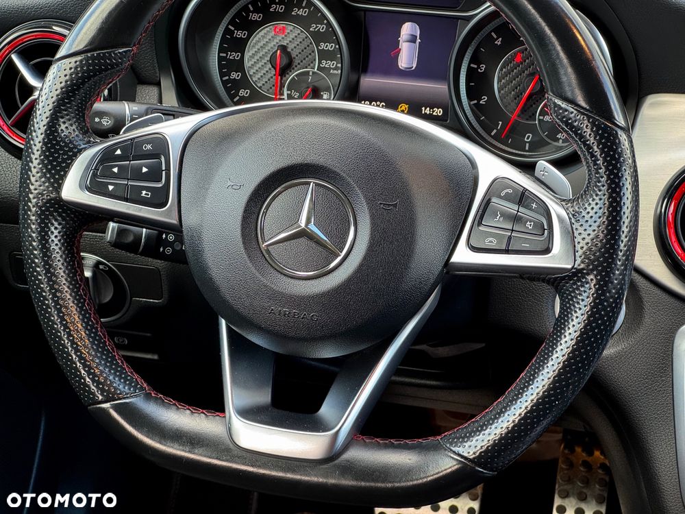 Mercedes-Benz CLA AMG 45 4Matic Shooting Brake AMG Sp.sh 7G-DCT AMG Night Edition - 16