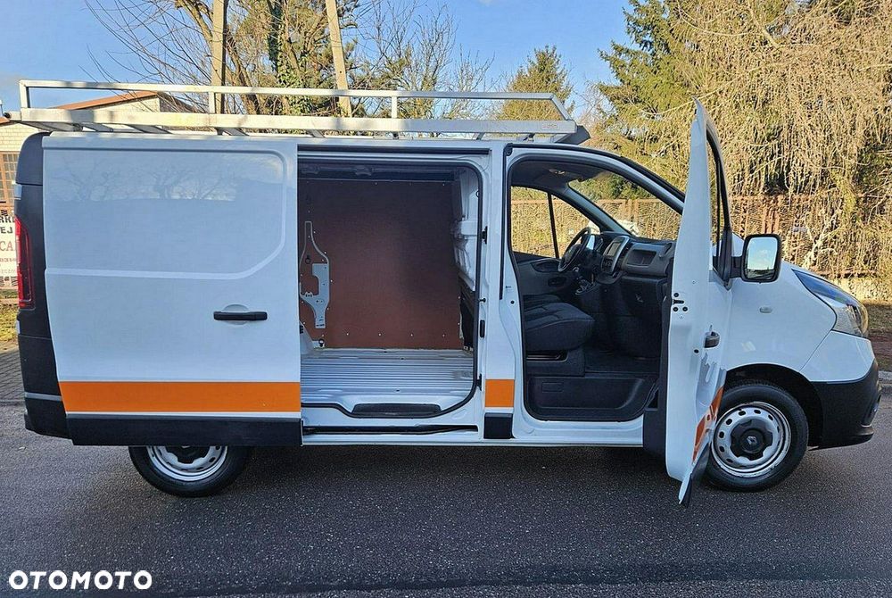 Renault Trafic - 16