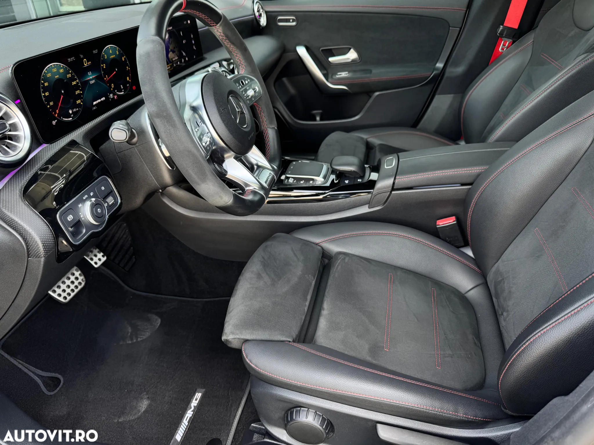 Mercedes-Benz CLA AMG 45 S 4MATIC+ Coupe - 11