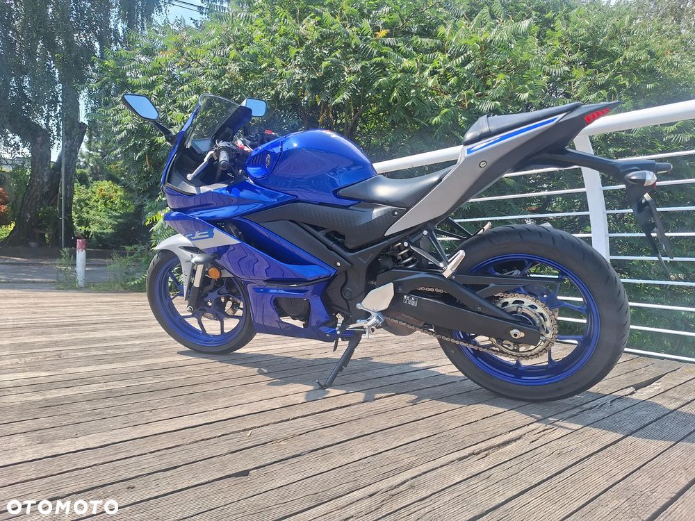 Yamaha R3 - 12