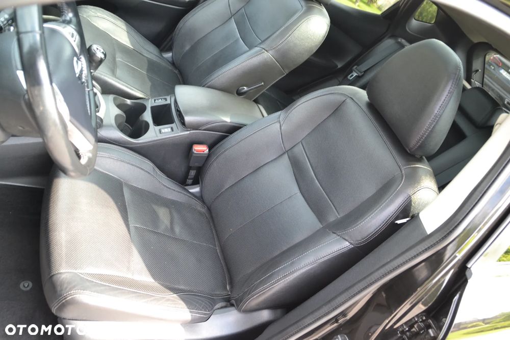 Nissan Qashqai 1.6 DIG-T 360 - 26