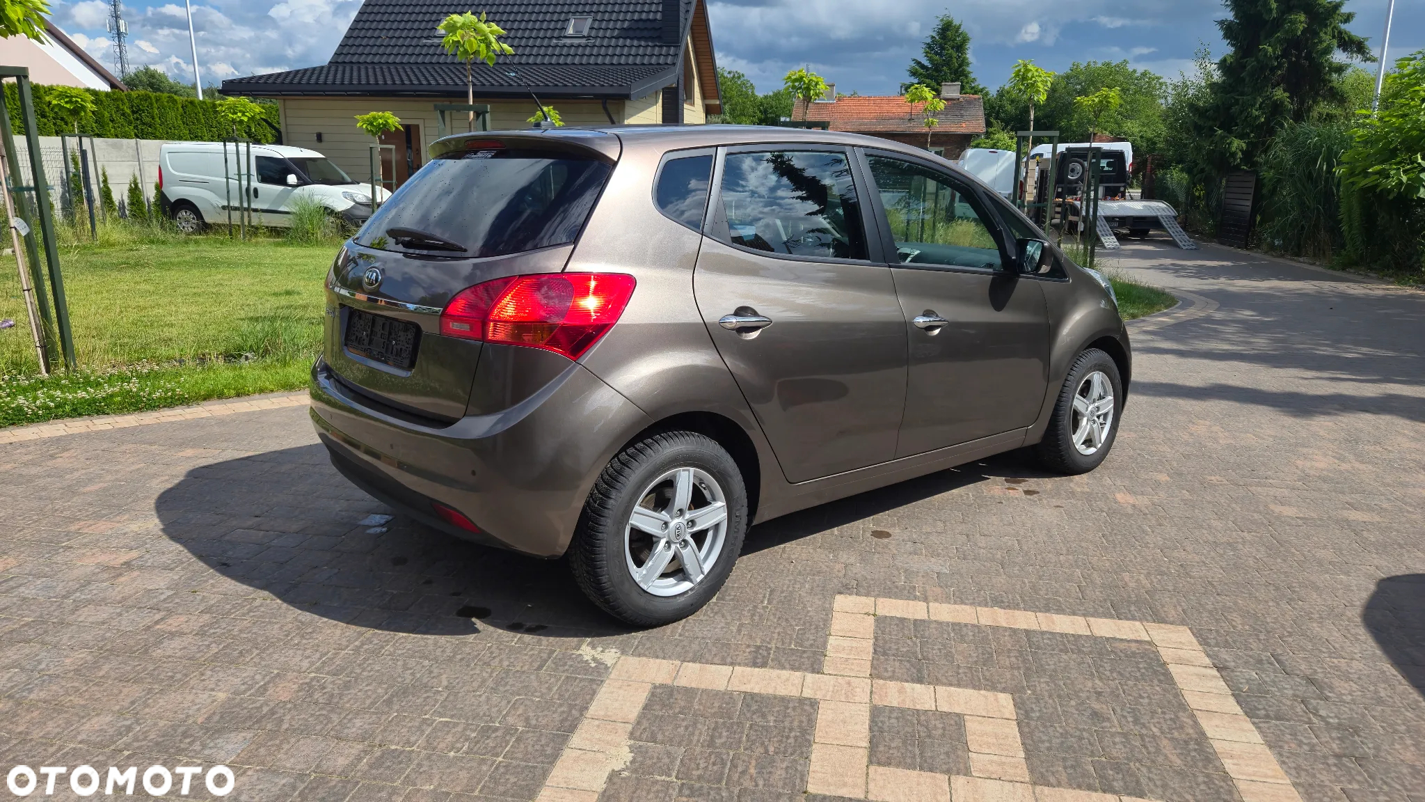 Kia Venga 1.4 CVVT Titanium Collection - 5
