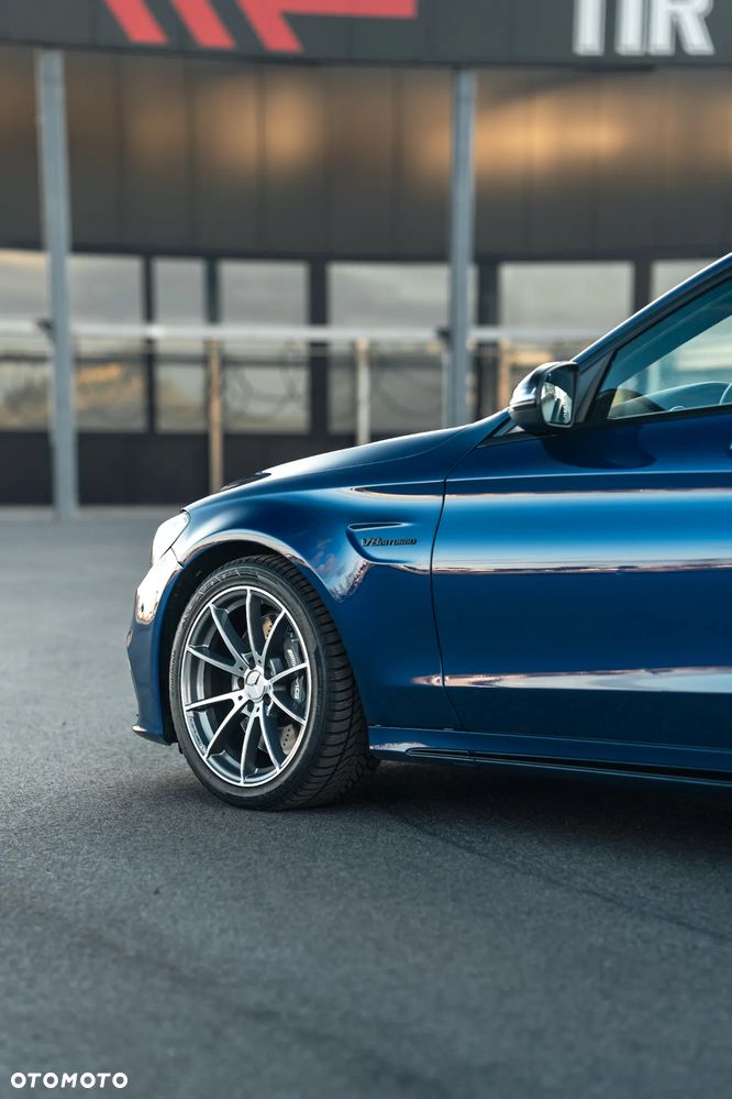 Mercedes-Benz Klasa C AMG 63 AMG Speedshift 7G-MCT - 10