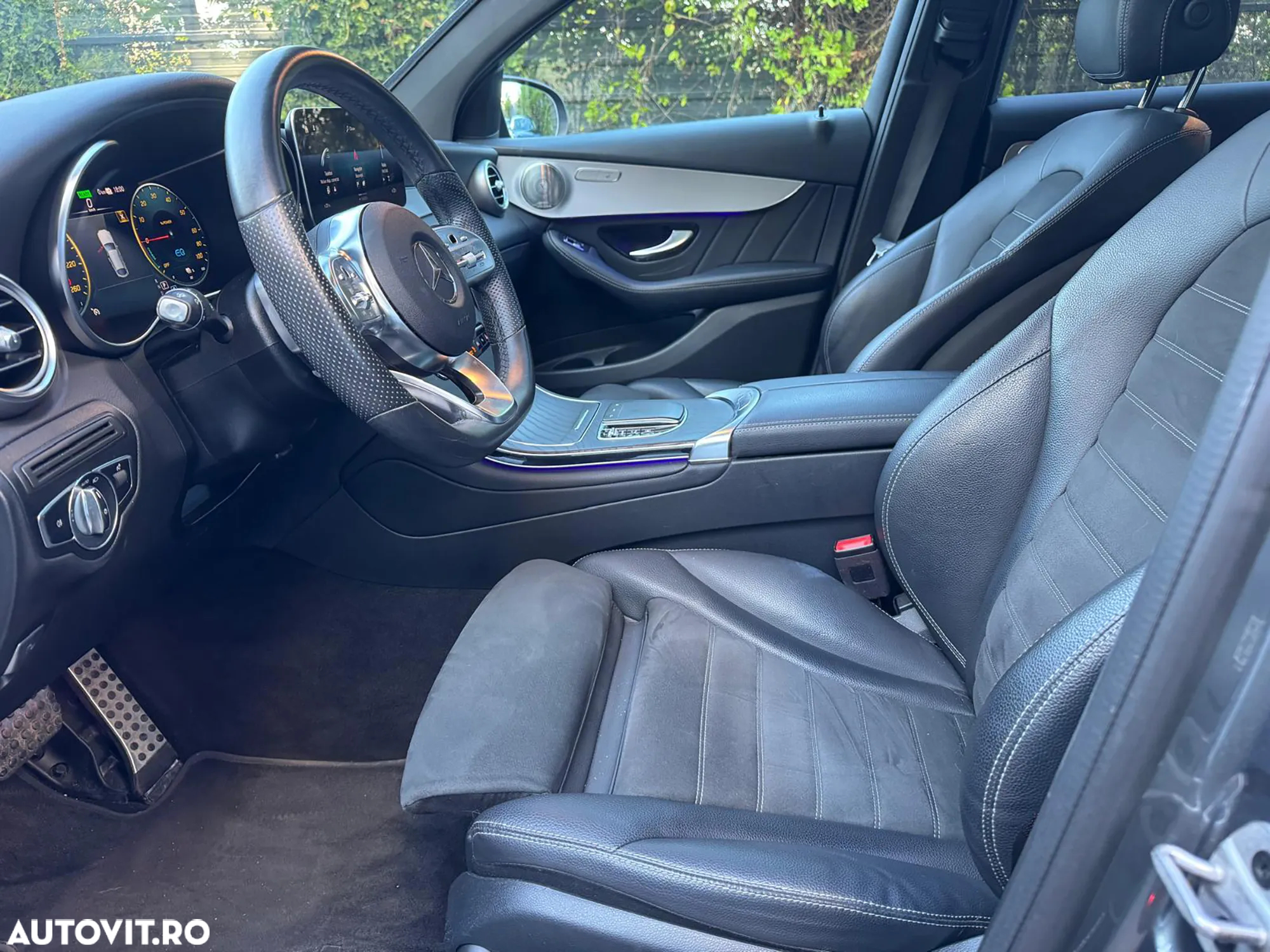 Mercedes-Benz GLC Coupe ver-300-e-4matic-9g--tronic-amg-line - 20