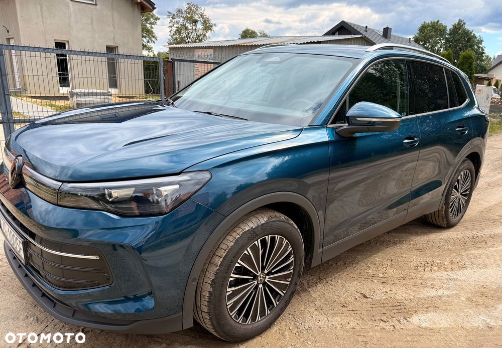 Volkswagen Tiguan 1.5 eTSI R-Line DSG - 3