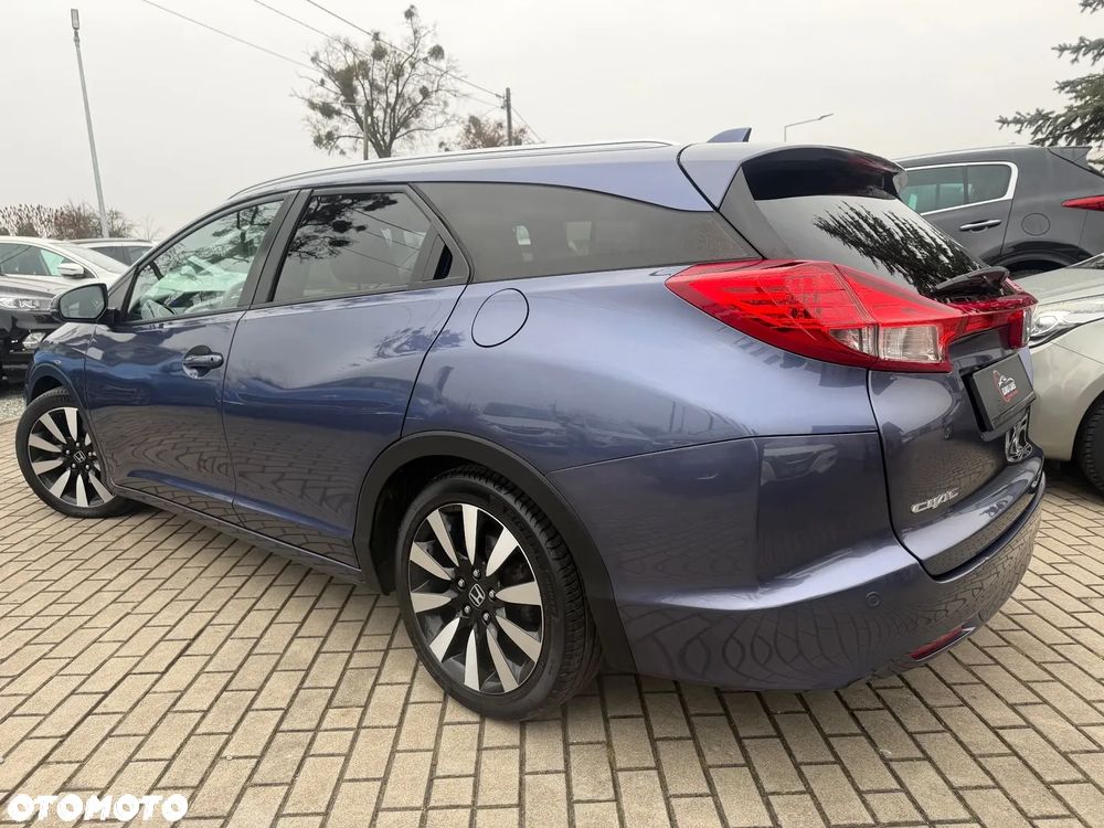 Honda Civic 1.8 i-VTEC Automatik Lifestyle - 2