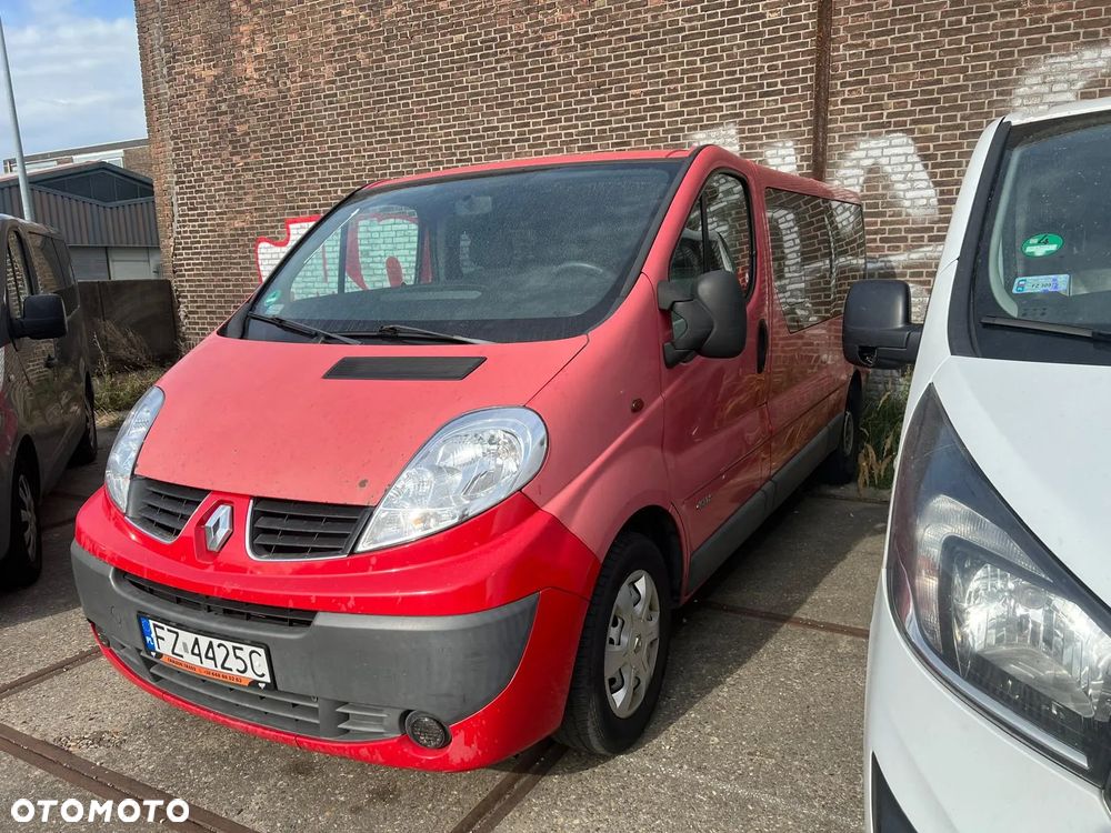 Opel Vivaro - 8