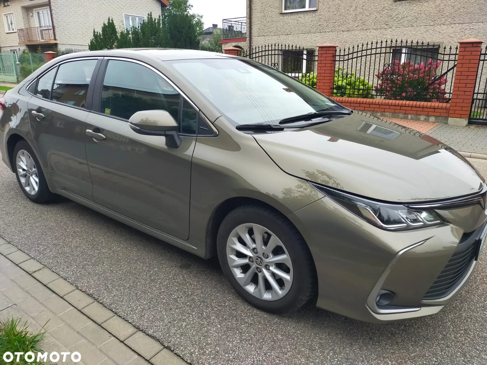 Toyota Corolla - 17