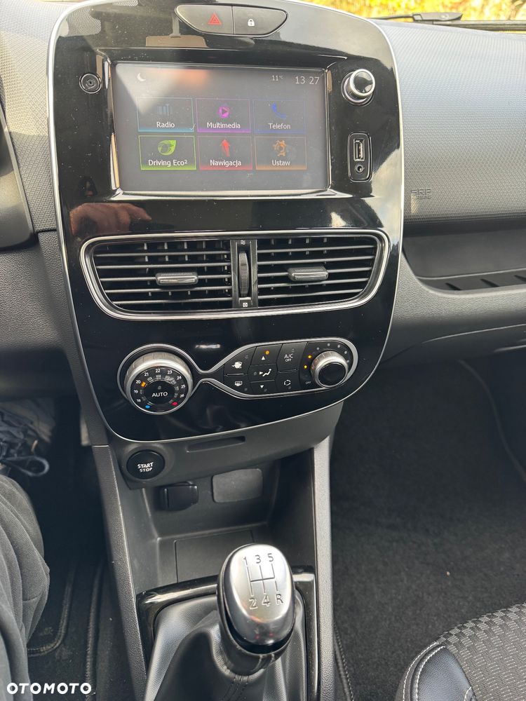 Renault Clio - 19