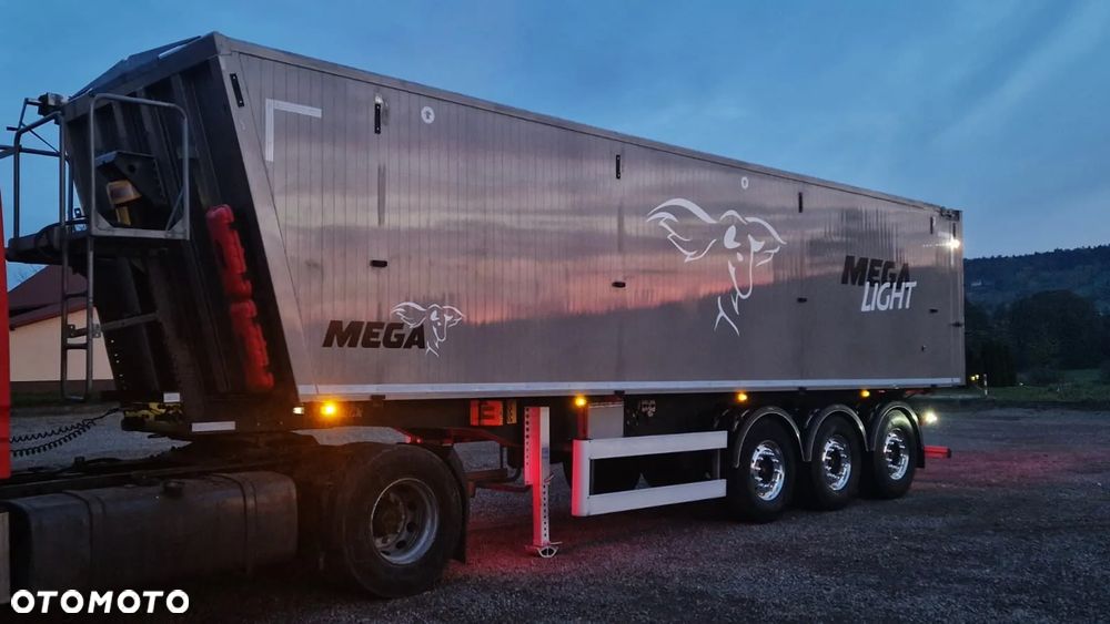 Mega / BENALU / 50 m3 / 5 790 kg !!! - 1