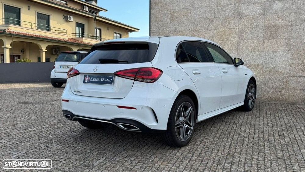 Mercedes-Benz A 250 - 6