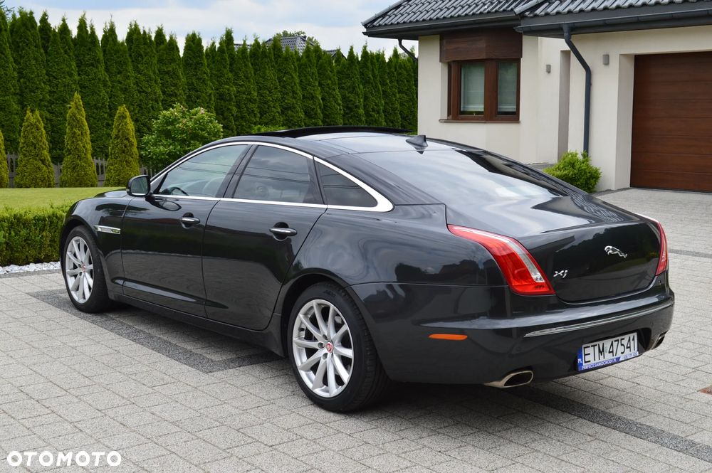Jaguar XJ 3.0 V6 S Premium Luxury - 5