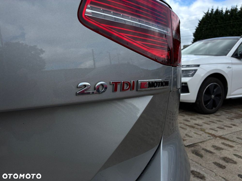 Volkswagen Passat Variant 2.0 TDI Bi-Turbo BMT 4Mot Highline DSG - 35