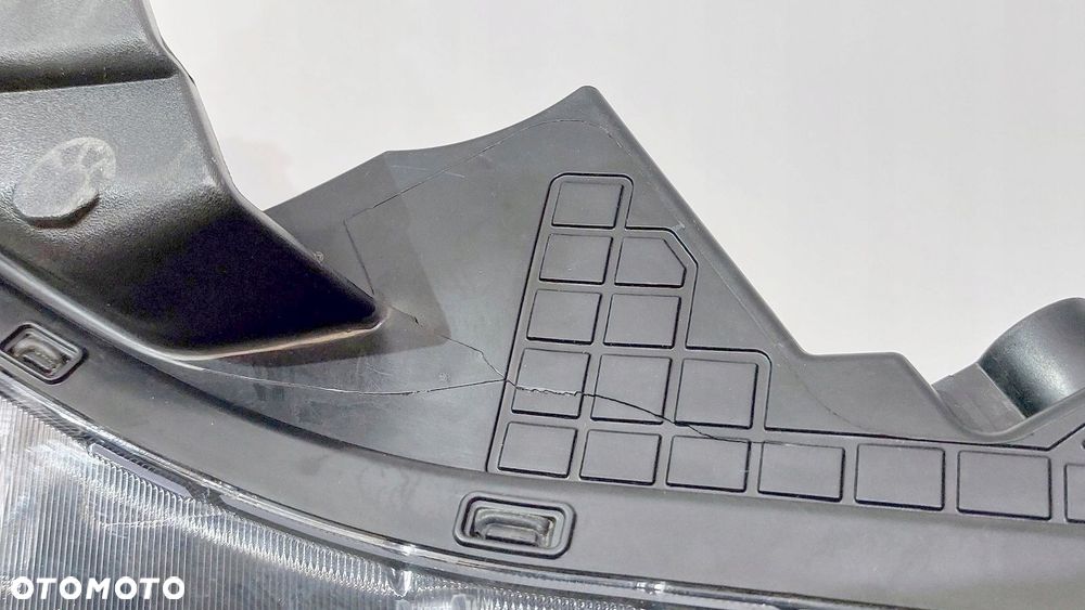 lampa przód prawa hyundai elantra vii cn7 21r 92102-aa000 - 8