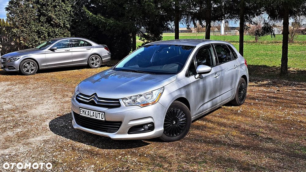 Citroën C4 VTi 120 Selection - 1