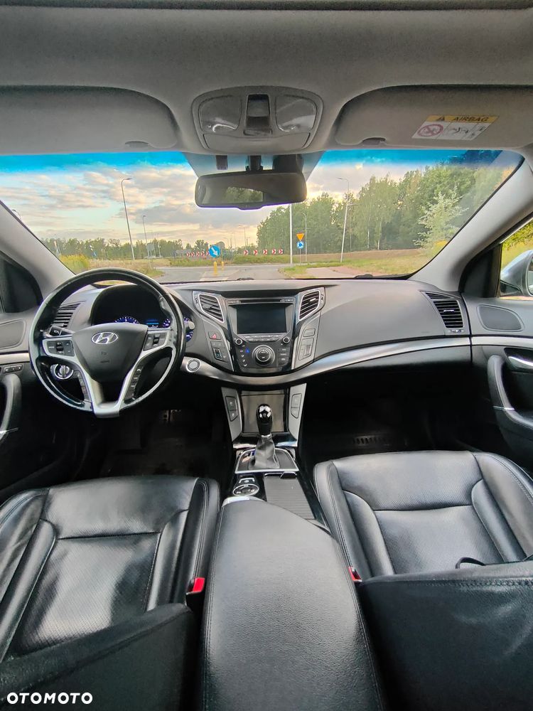 Hyundai i40 i40cw 1.7 CRDi Automatik Premium - 14