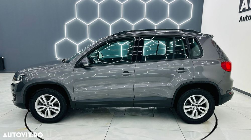 Volkswagen Tiguan 2.0 TDI DPF BlueMotion Technology Trend & Fun - 31