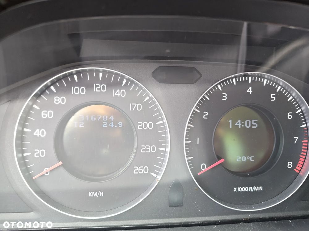 Volvo V70 2.0 - 16