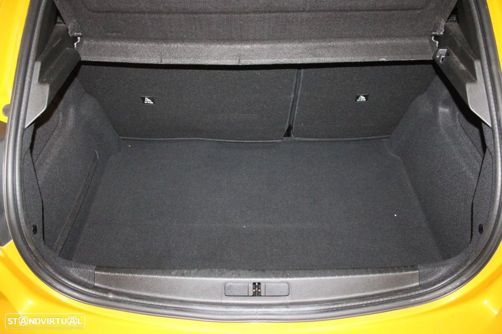 Peugeot e-208 50 kWh Active Pack - 29