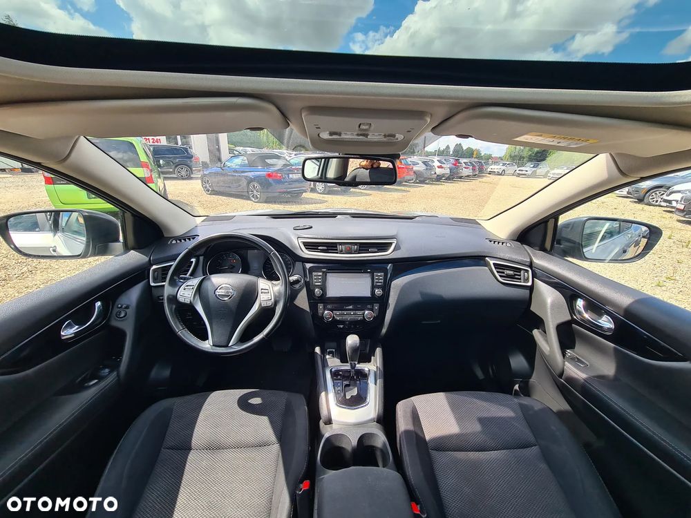 Nissan Qashqai 1.2 DIG-T Xtronic N-Connecta - 29