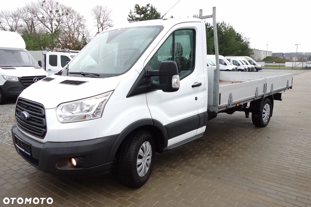 Ford Transit 2.0 Ecoblue 170 KM Skrzynia 3.75 M Klima - 23