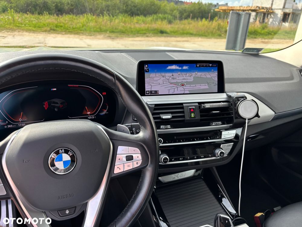 BMW X3 xDrive20d xLine - 23