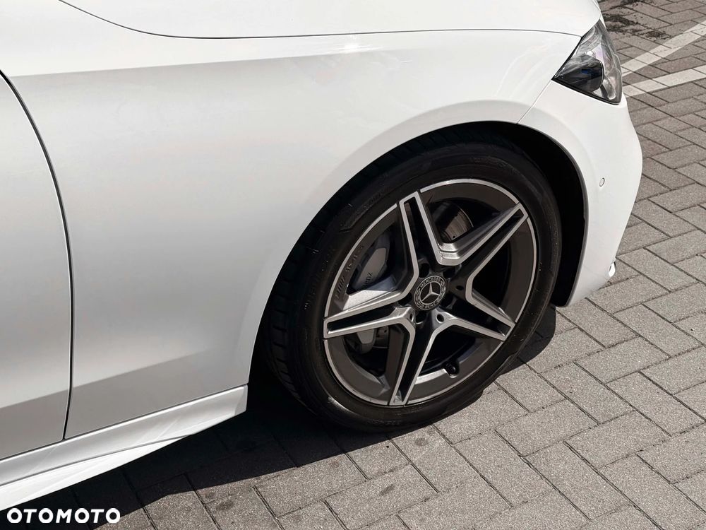 Mercedes-Benz Klasa C 300 9G-TRONIC AMG Line - 10