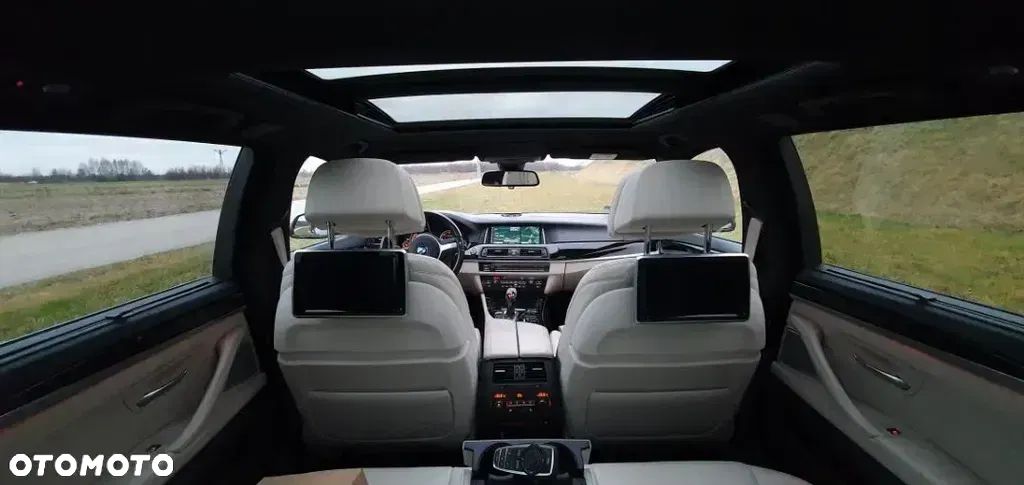 BMW Seria 5 M550d xDrive Touring Sport-Aut - 1