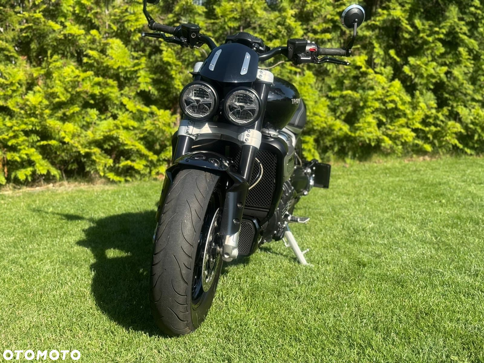 Triumph Rocket - 7