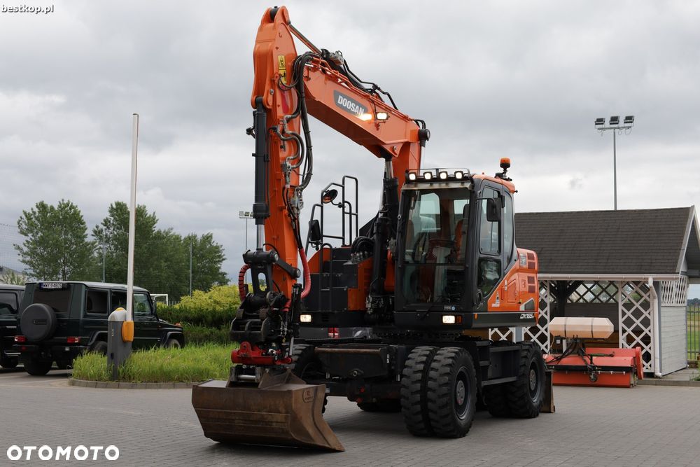 Doosan DX165W-5 - 14